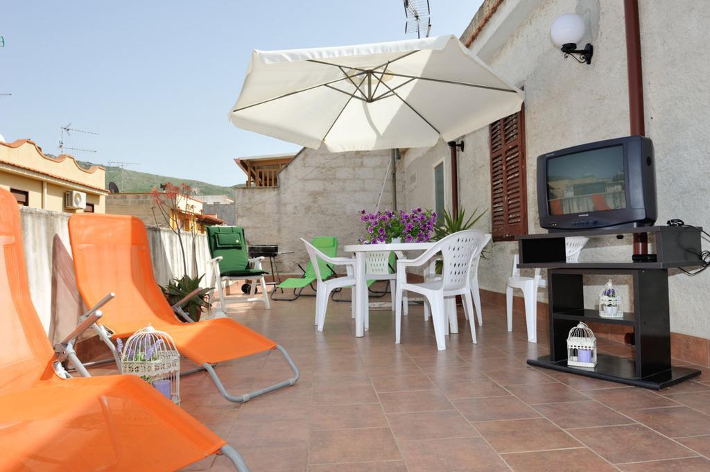 Case Vacanze Terra Sinus Terrasini Luaran gambar