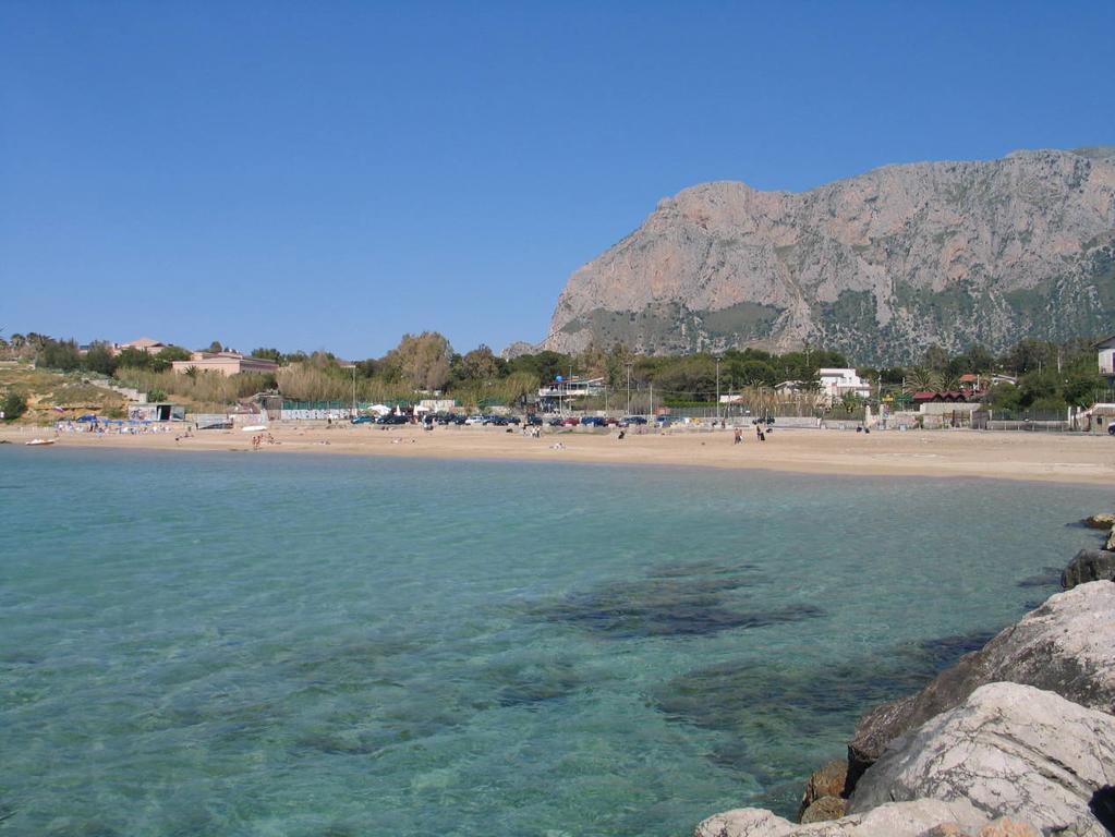 Case Vacanze Terra Sinus Terrasini Luaran gambar