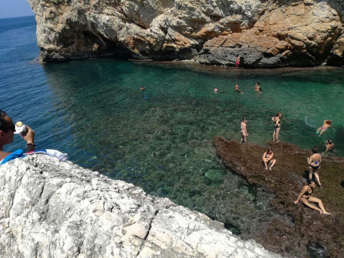 Case Vacanze Terra Sinus Terrasini Luaran gambar