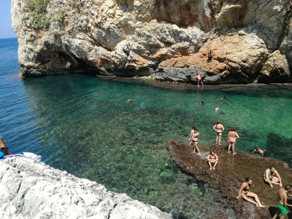 Case Vacanze Terra Sinus Terrasini Luaran gambar